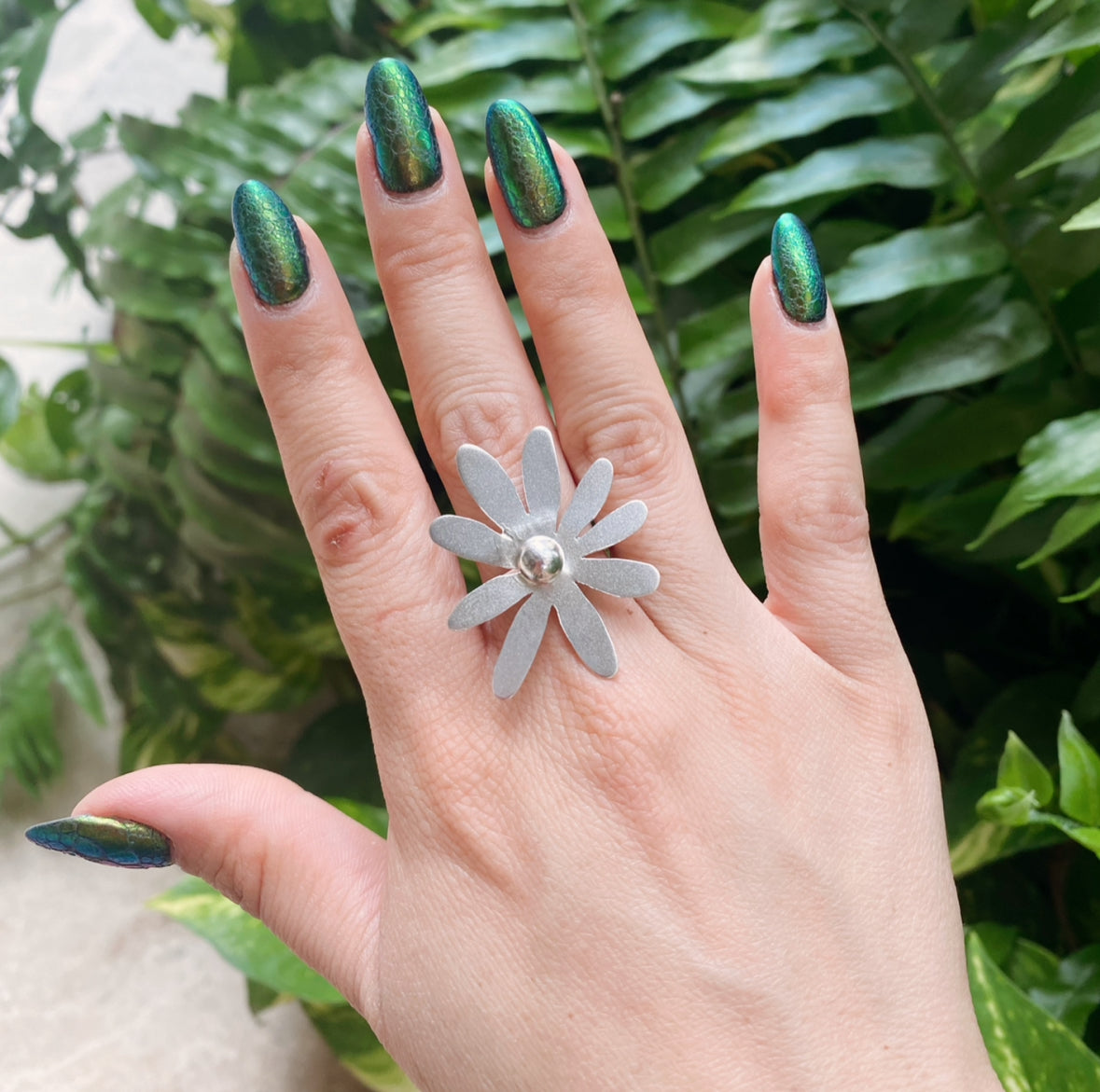 Daisy Flower Ring